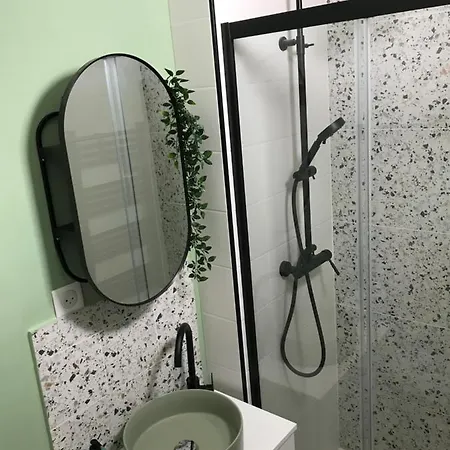 Chaleureux Studio Mansarde - Coeur De De * Sète