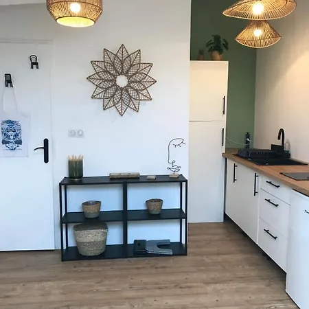 Lägenhet Chaleureux Studio Mansarde - Coeur De De