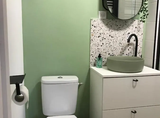 Chaleureux Studio Mansarde - Coeur De De * Sète